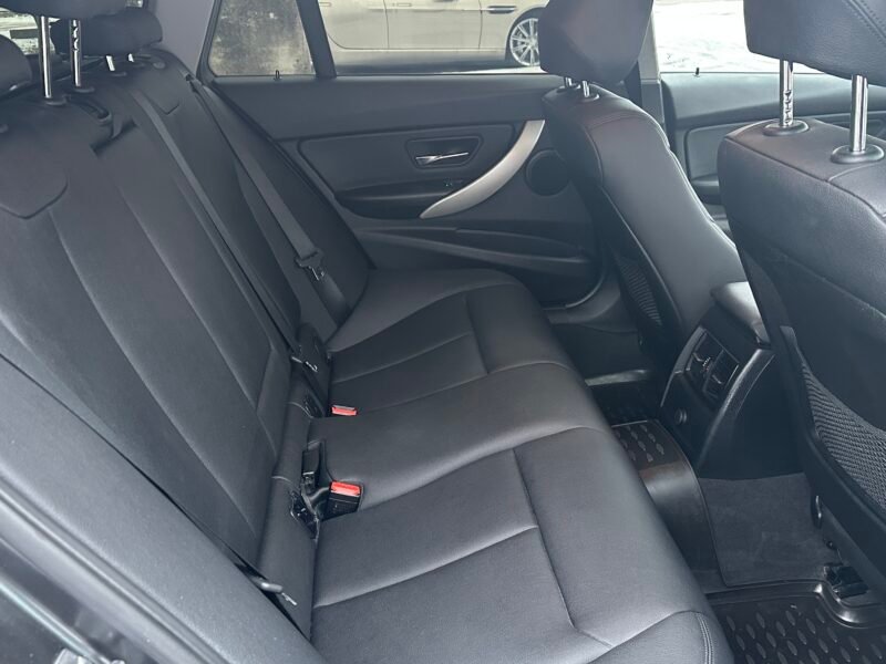 2015*BMW 316d*Touring*Vollleder*2.Hand*Anhängerkupplung*M-Lenkrad*Ablagenpaket