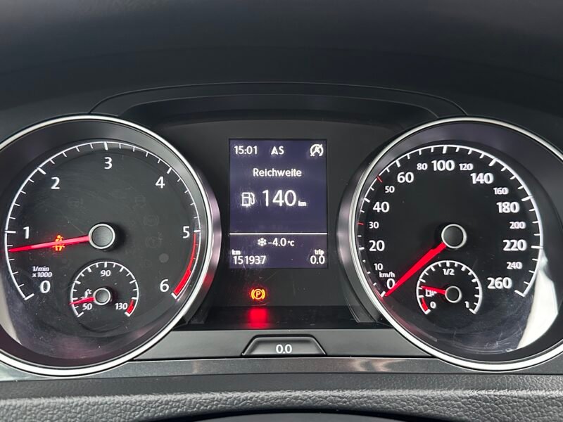 2019*GOLF 1,6 TDI *Variant*85 KW*Bluemotion Technology*SCR*Navi*Pickerl NEU* Müdigkeitserkennung