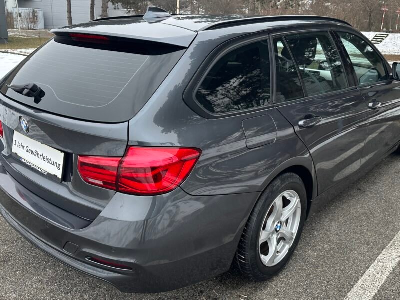 2015*BMW 316d*Touring*Vollleder*2.Hand*Anhängerkupplung*M-Lenkrad*Ablagenpaket