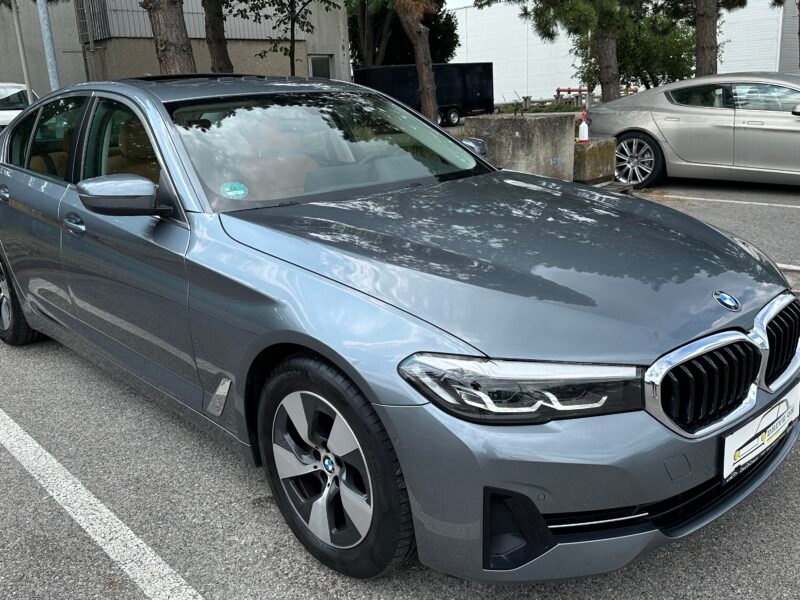 2021*BMW 520d *xDrive*140kW*Ambientes*Leder*LED*Kamera*Schiebedach*BMW Live Cockpit