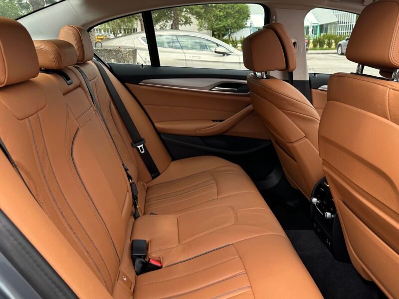 2021*BMW 520d *xDrive*140kW*Ambientes*Leder*LED*Kamera*Schiebedach*BMW Live Cockpit