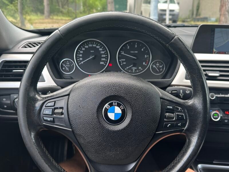2014*BMW*318d*Xdrive*105kW*Touring*AHK*PDC*Sitzheizung*Ablagepaket*Klimaautomatik