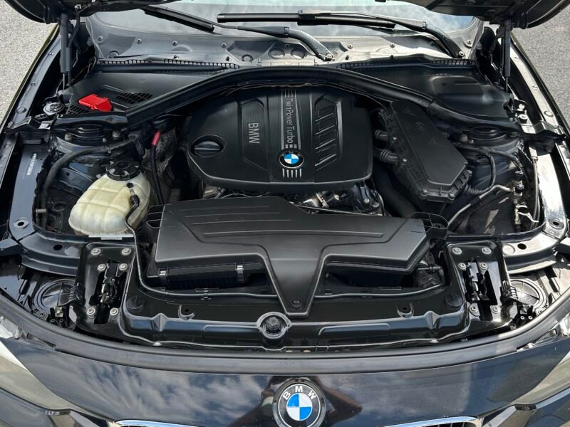 2014*BMW*318d*Xdrive*105kW*Touring*AHK*PDC*Sitzheizung*Ablagepaket*Klimaautomatik