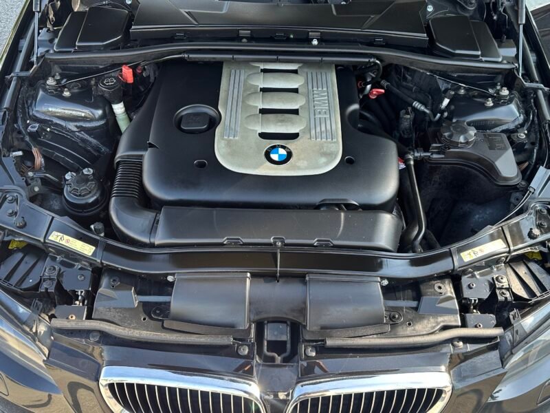 2006*BMW 330d*E92*Xdrive*170kW*Coupé*PDC*Schiebedach*Sitzheizung*Klimaautomatik