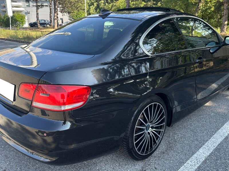 2006*BMW 330d*E92*Xdrive*170kW*Coupé*PDC*Schiebedach*Sitzheizung*Klimaautomatik