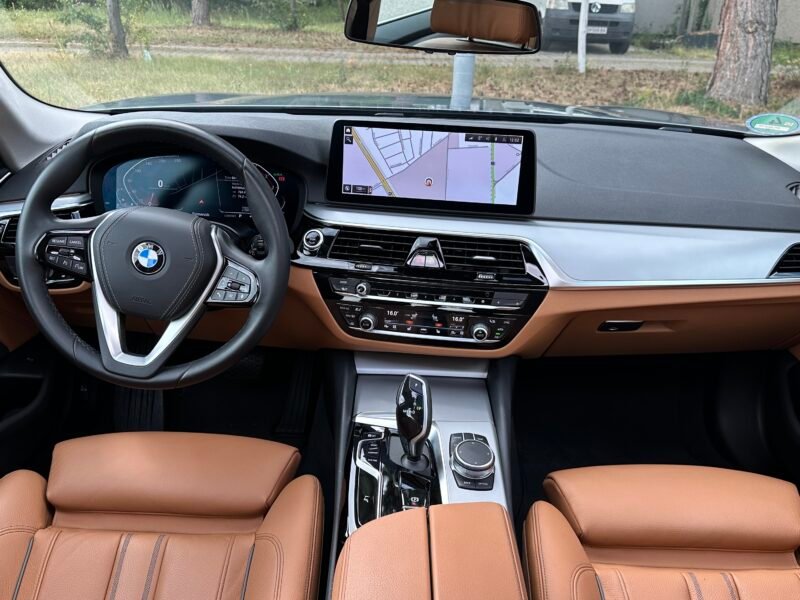 2021*BMW 520d *xDrive*140kW*Ambientes*Leder*LED*Kamera*Schiebedach*BMW Live Cockpit