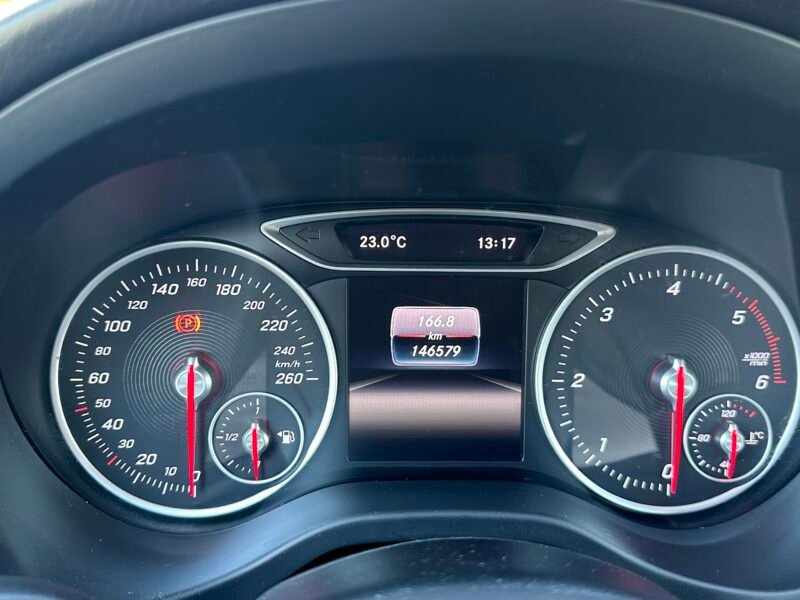 2017*Mercedes A 160 CDI d (EURO 6) 1,5 Liter*Komfortfahrwerk*NAVI*Tempomat