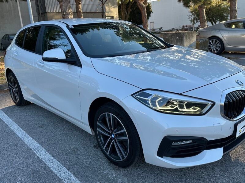 2022*BMW 116d*F40*Advantage*NAVI*LED*Rückfahrkamera*Lichtpaket